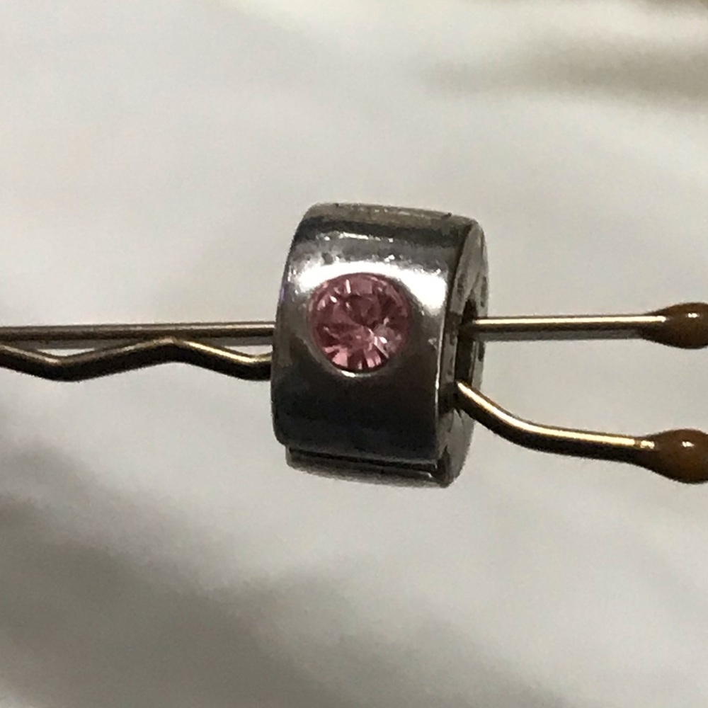 Chamilia locking charm